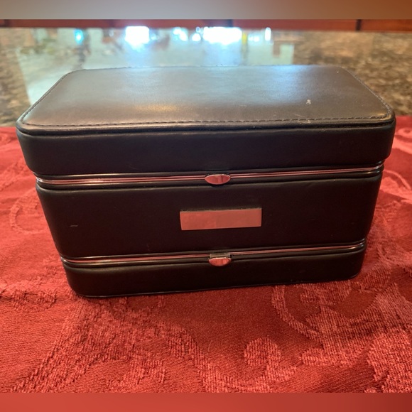 Portable Barware Includes Flasks, Shot Glasses, & More in Engraveable Case - Picture 10 of 13